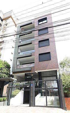 Apartamento à venda com 82m², 2 quartos e 1 vagaFachada