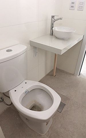 Apartamento à venda com 58m², 2 quartos e 1 vagaBanheiro da Suíte 1