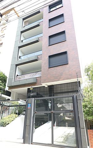 Apartamento à venda com 82m², 2 quartos e 2 vagasFachada