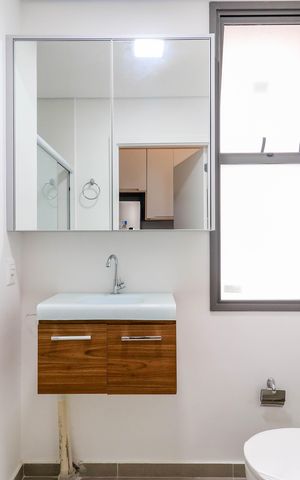 Studio à venda com 35m², 1 quarto e sem vaga Studio à venda com 35m², 1 quarto e sem vagaBanheiro