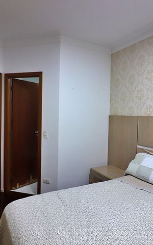 Apartamento à venda com 200m², 3 quartos e 2 vagasSuíte