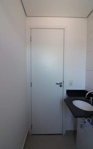 Apartamento à venda com 52m², 2 quartos e 1 vagaBanheiro Social