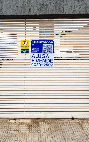 Apartamento para alugar com 70m², 2 quartos e 1 vagaFachada