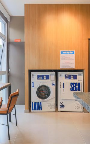 Apartamento à venda com 28m², 1 quarto e sem vaga Apartamento à venda com 28m², 1 quarto e sem vagaÁrea comum - Lavanderia