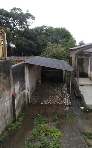 Casa à venda com 100m², 3 quartos e 2 vagasQuintal