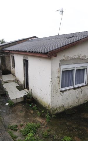 Casa à venda com 100m², 3 quartos e 2 vagasQuintal