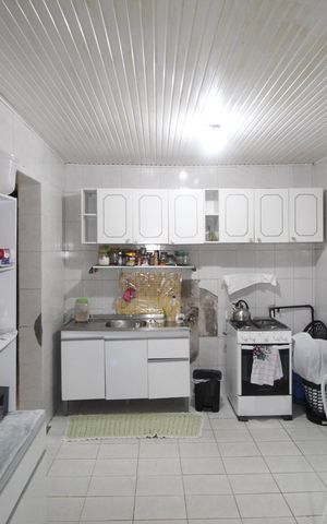 Casa à venda com 100m², 3 quartos e 2 vagasCozinha