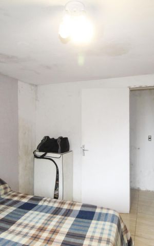 Casa à venda com 100m², 3 quartos e 2 vagasQuarto 2