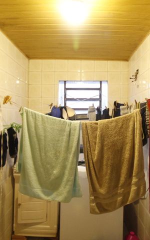 Casa à venda com 100m², 3 quartos e 2 vagasBanheiro da Suíte 1