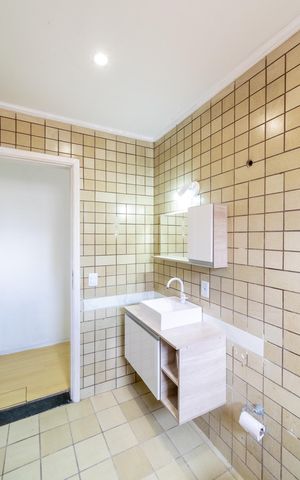 Casa para alugar com 42m², 1 quarto e sem vaga Casa para alugar com 42m², 1 quarto e sem vagaBanheiro