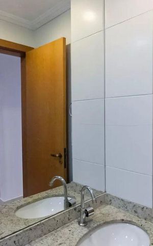 Apartamento à venda com 170m², 3 quartos e 2 vagasBanheiro 1