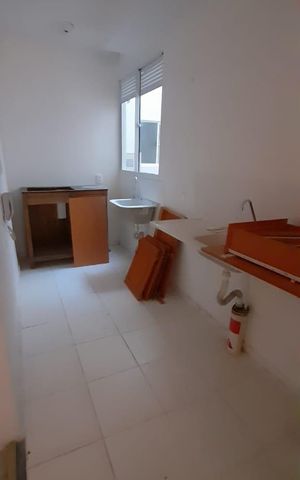 Apartamento à venda com 42m², 2 quartos e sem vaga Apartamento à venda com 42m², 2 quartos e sem vagaCozinha e Área de Serviço