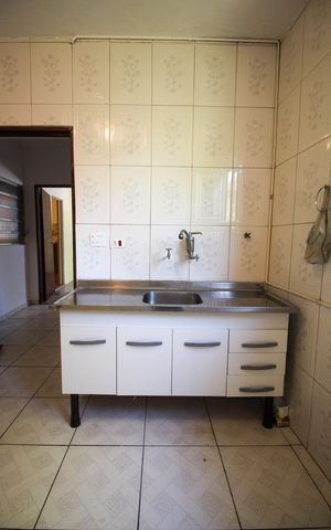 Casa para alugar com 60m², 2 quartos e sem vagaCozinha
