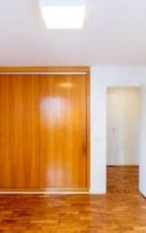 Apartamento à venda com 136m², 4 quartos e 2 vagas Apartamento à venda com 136m², 4 quartos e 2 vagasFoto 09