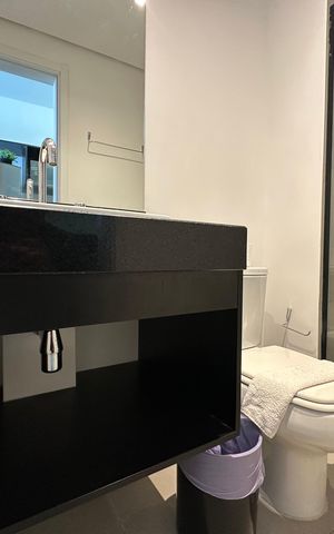 Studio à venda com 24m², 1 quarto e sem vaga Studio à venda com 24m², 1 quarto e sem vagaBanheiro