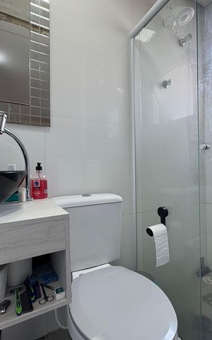 Casa à venda com 112m², 2 quartos e 2 vagas Casa à venda com 112m², 2 quartos e 2 vagasBanheiro da suíte 2