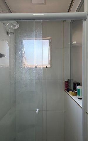 Casa à venda com 112m², 2 quartos e 2 vagas Casa à venda com 112m², 2 quartos e 2 vagasBanheiro da suíte 2