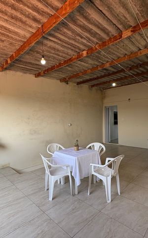 Casa à venda com 112m², 2 quartos e 2 vagas Casa à venda com 112m², 2 quartos e 2 vagasCobertura