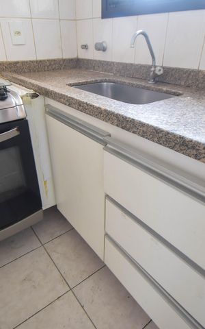 Apartamento à venda com 77m², 3 quartos e 2 vagasCozinha