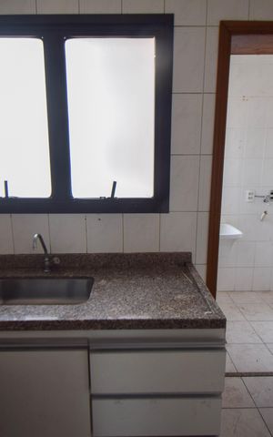 Apartamento à venda com 77m², 3 quartos e 2 vagasCozinha