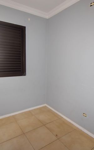 Apartamento à venda com 77m², 3 quartos e 2 vagasQuarto 