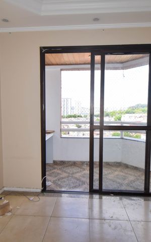 Apartamento à venda com 77m², 3 quartos e 2 vagasSala