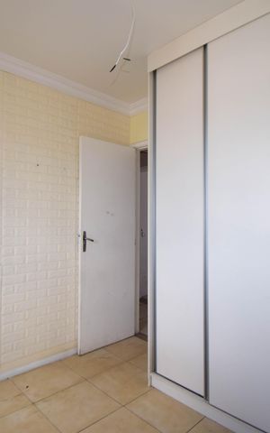 Apartamento à venda com 77m², 3 quartos e 2 vagasQuarto 2