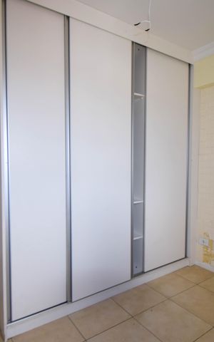 Apartamento à venda com 77m², 3 quartos e 2 vagasQuarto 2