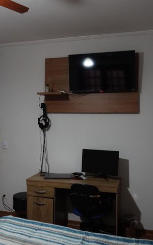 Casa para alugar com 196m², 4 quartos e 3 vagasSuíte