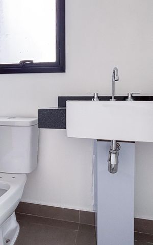 Apartamento para alugar com 20m², 2 quartos e sem vaga Apartamento para alugar com 20m², 2 quartos e sem vagaBanheiro da Suíte