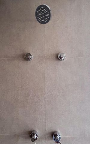 Apartamento para alugar com 20m², 2 quartos e sem vaga Apartamento para alugar com 20m², 2 quartos e sem vagaBanheiro da Suíte