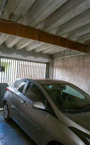 Casa à venda com 400m², 2 quartos e 1 vagaGaragem