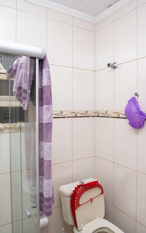 Casa à venda com 400m², 2 quartos e 1 vagaBanheiro