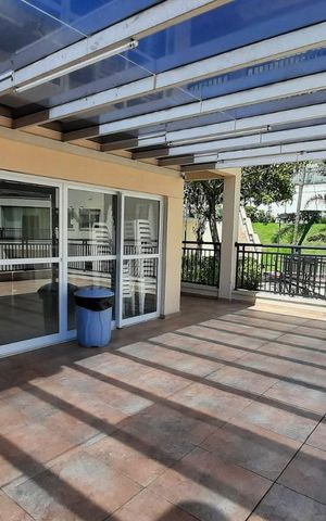 Apartamento à venda com 74m², 3 quartos e 1 vagaÁrea comum