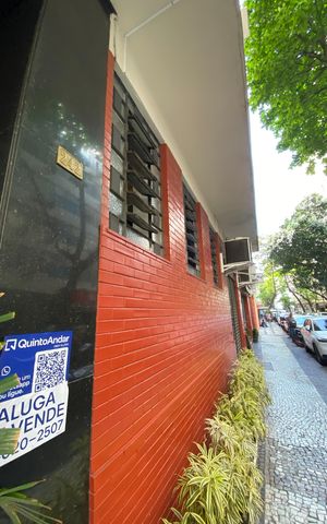 Apartamento à venda com 250m², 3 quartos e sem vagaPlaca