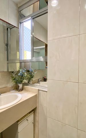 Apartamento à venda com 250m², 3 quartos e sem vagaBanheiro 2