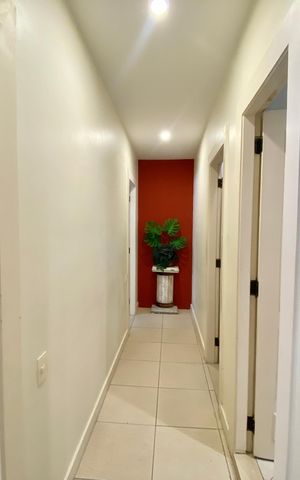 Apartamento à venda com 250m², 3 quartos e sem vagaCorredor