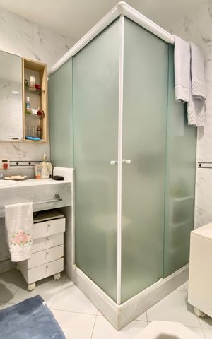 Apartamento à venda com 250m², 3 quartos e sem vagaSuite