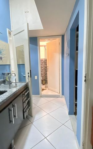 Apartamento à venda com 250m², 3 quartos e sem vagaCozinha 1
