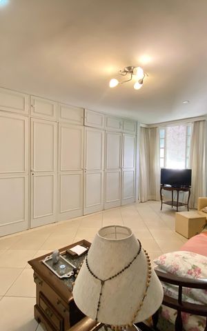 Apartamento à venda com 250m², 3 quartos e sem vagaSuite