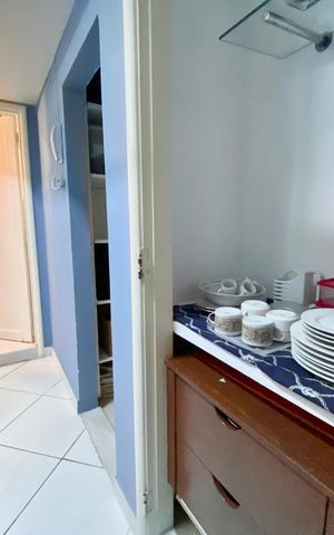 Apartamento à venda com 250m², 3 quartos e sem vagaCozinha 1