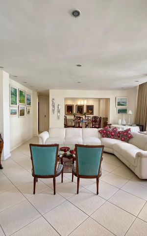 Apartamento à venda com 250m², 3 quartos e sem vagaSala