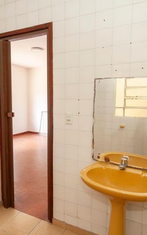 Casa à venda com 190m², 3 quartos e 4 vagasBanheiro da Edicula