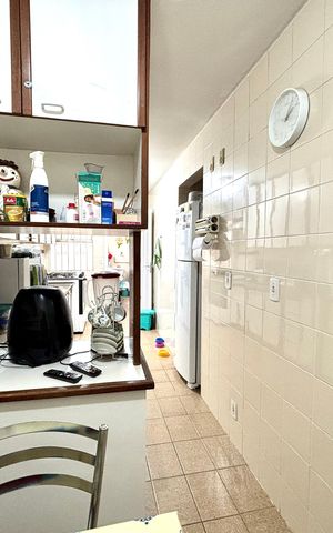 Apartamento à venda com 130m², 3 quartos e 2 vagas Apartamento à venda com 130m², 3 quartos e 2 vagasCozinha