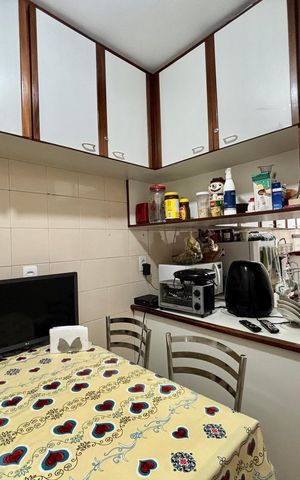 Apartamento à venda com 130m², 3 quartos e 2 vagas Apartamento à venda com 130m², 3 quartos e 2 vagasCozinha