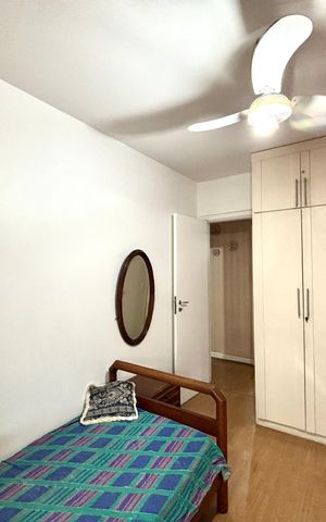 Apartamento à venda com 130m², 3 quartos e 2 vagas Apartamento à venda com 130m², 3 quartos e 2 vagasQuarto 1