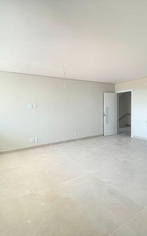 Apartamento à venda com 75m², 3 quartos e 2 vagasSala/Cozinha
