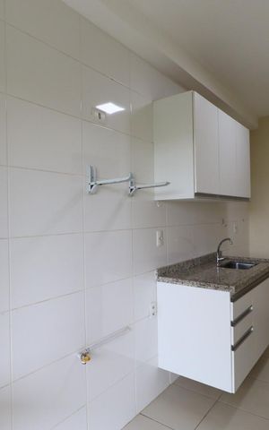 Apartamento para alugar com 56m², 2 quartos e 1 vaga Apartamento para alugar com 56m², 2 quartos e 1 vagaCozinha e Área de Serviço