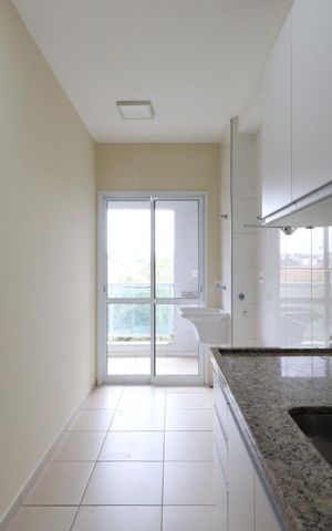 Apartamento para alugar com 56m², 2 quartos e 1 vaga Apartamento para alugar com 56m², 2 quartos e 1 vagaCozinha e Área de Serviço