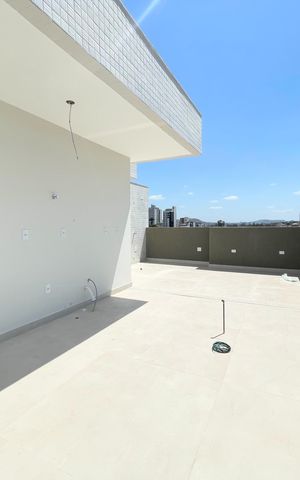Apartamento à venda com 160m², 3 quartos e 2 vagasCobertura